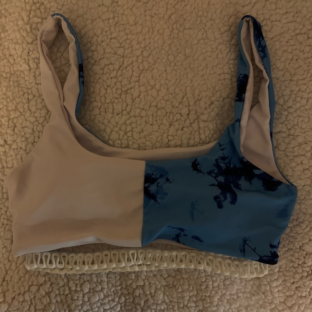 Women’s ROMWE Bikini Top